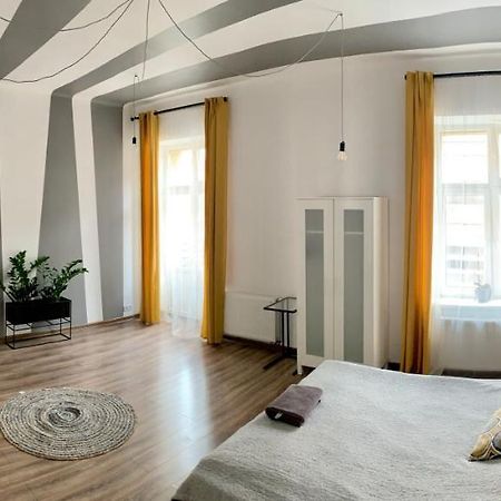 Apartament Rowna 12 Apartment Kielce Ngoại thất bức ảnh